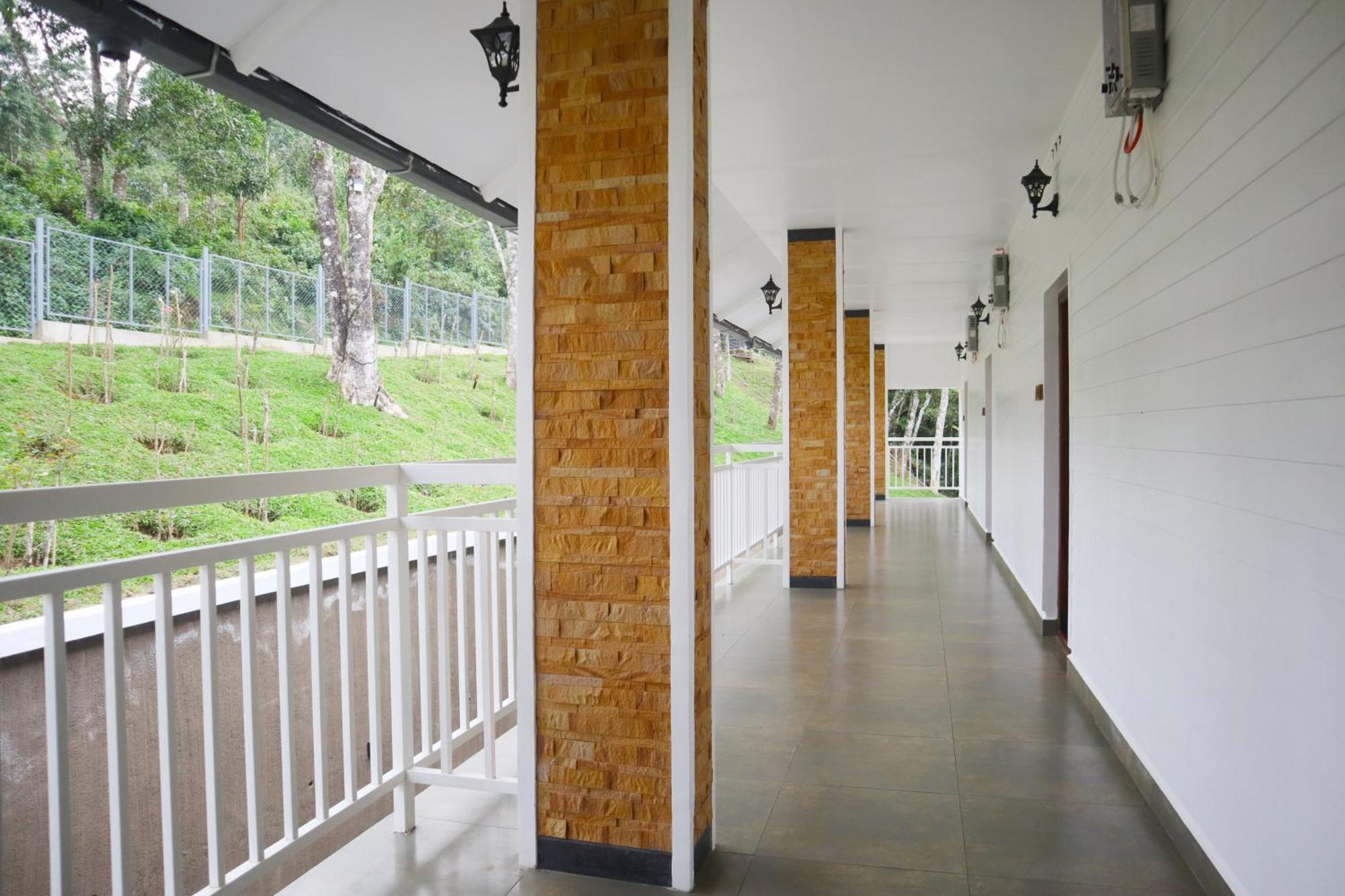 Hotel The Teatree Munnar Suryanelli Esterno foto