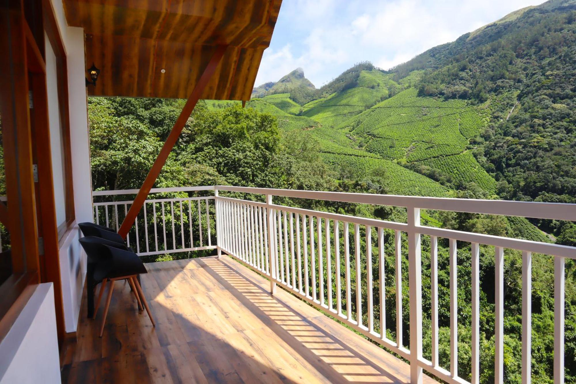 Hotel The Teatree Munnar Suryanelli Esterno foto