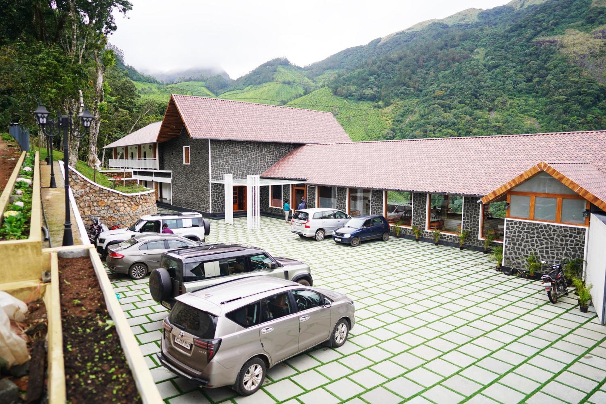 Hotel The Teatree Munnar Suryanelli Esterno foto