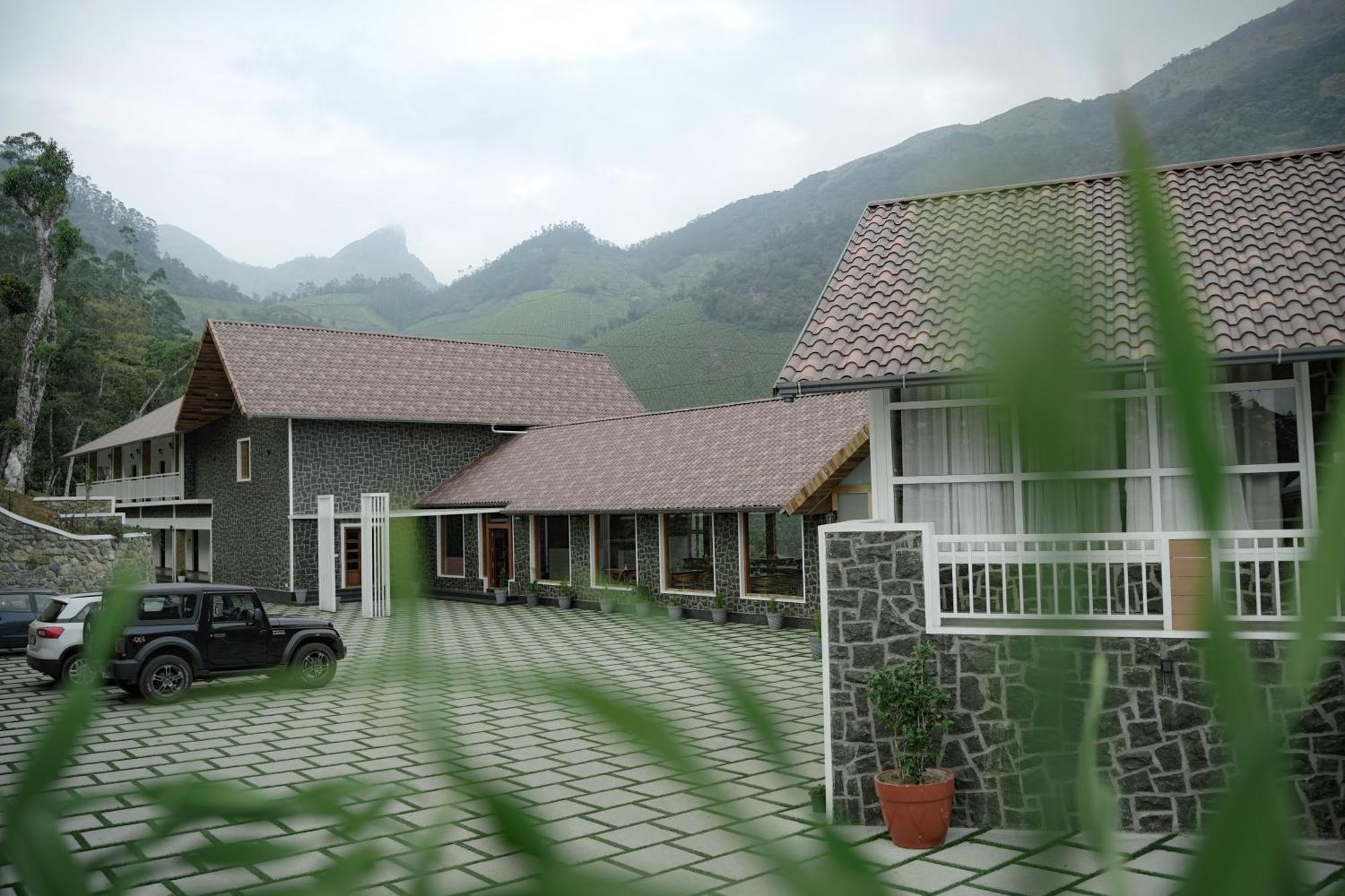 Hotel The Teatree Munnar Suryanelli Esterno foto