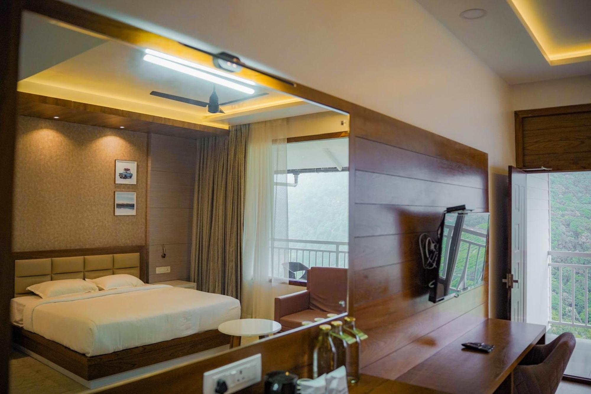 Hotel The Teatree Munnar Suryanelli Esterno foto