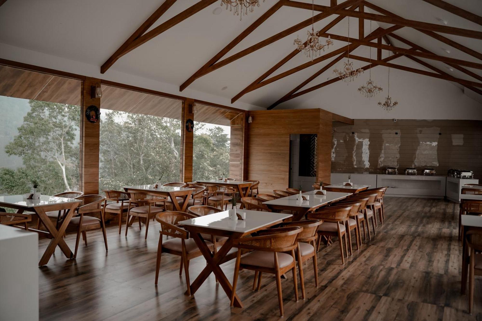Hotel The Teatree Munnar Suryanelli Esterno foto
