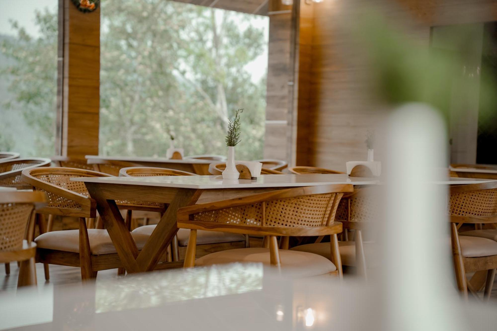 Hotel The Teatree Munnar Suryanelli Esterno foto