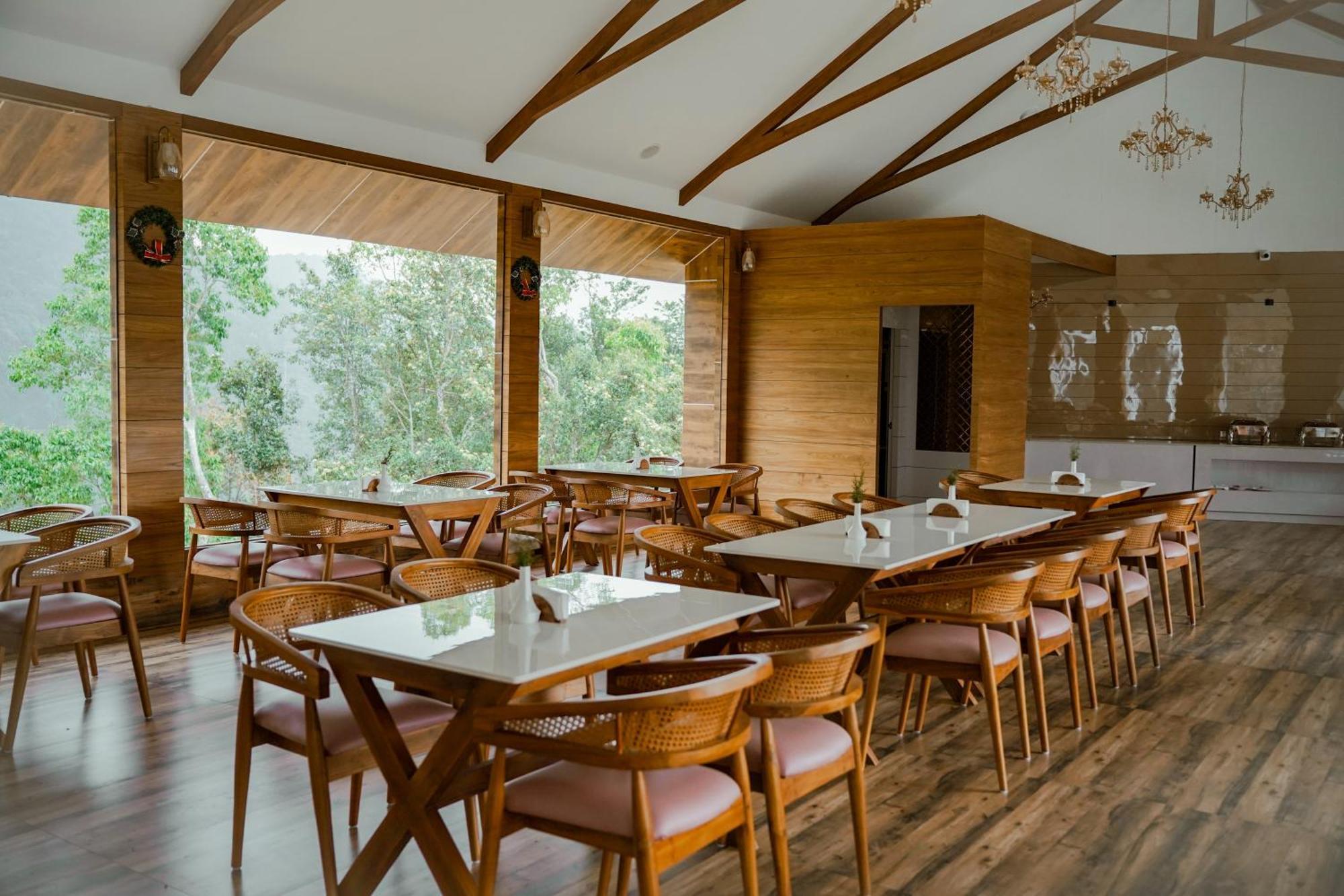 Hotel The Teatree Munnar Suryanelli Esterno foto